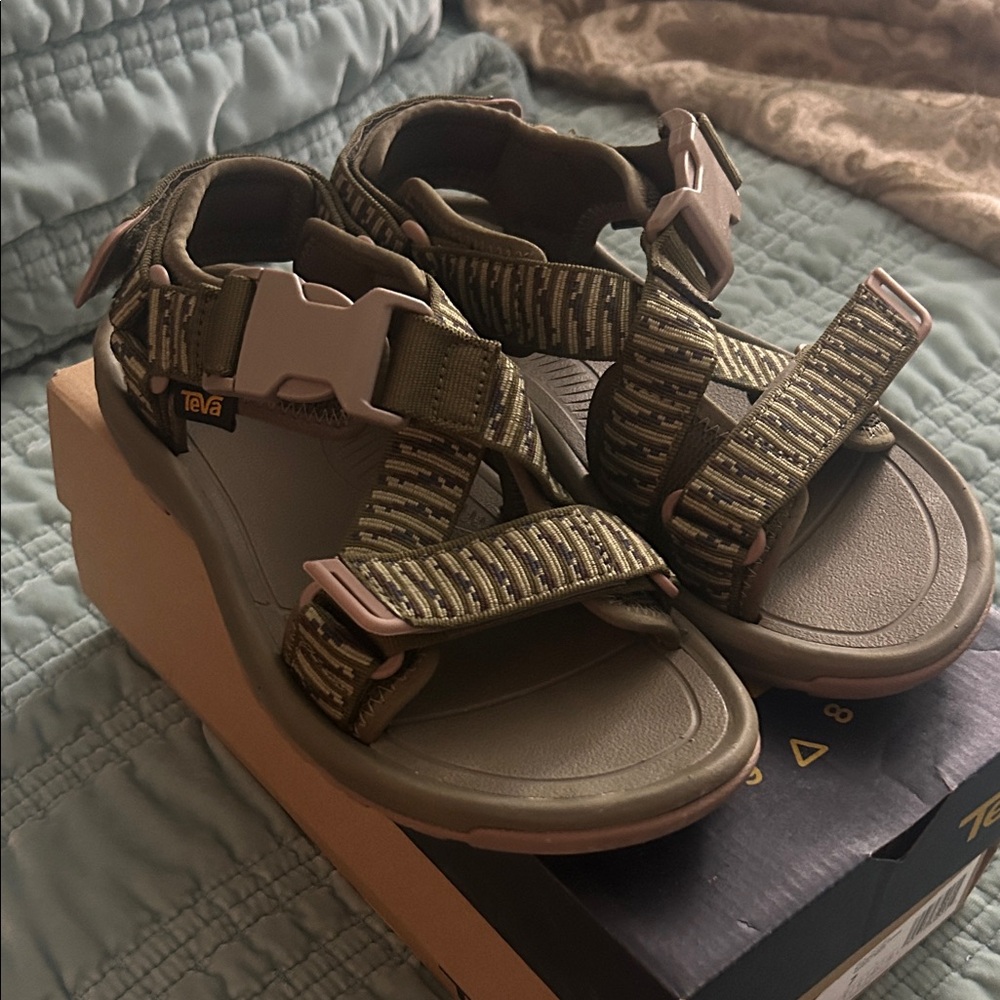 Teva Women's Olive and Tan Adventure Sandals